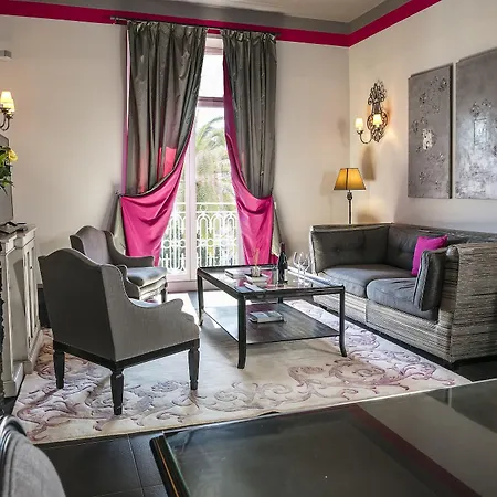 Otel Garbo 4*