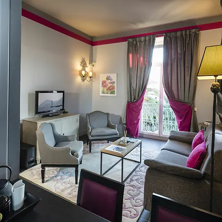 Garbo Otel Cannes