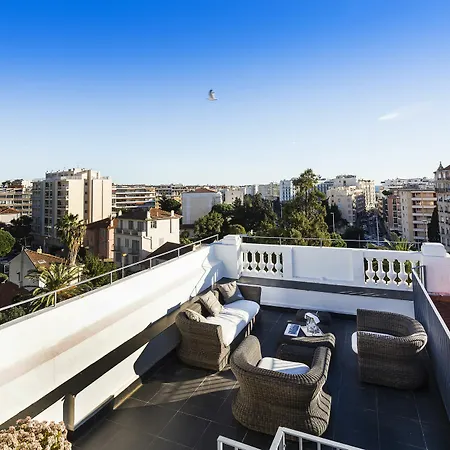 Garbo Otel Cannes